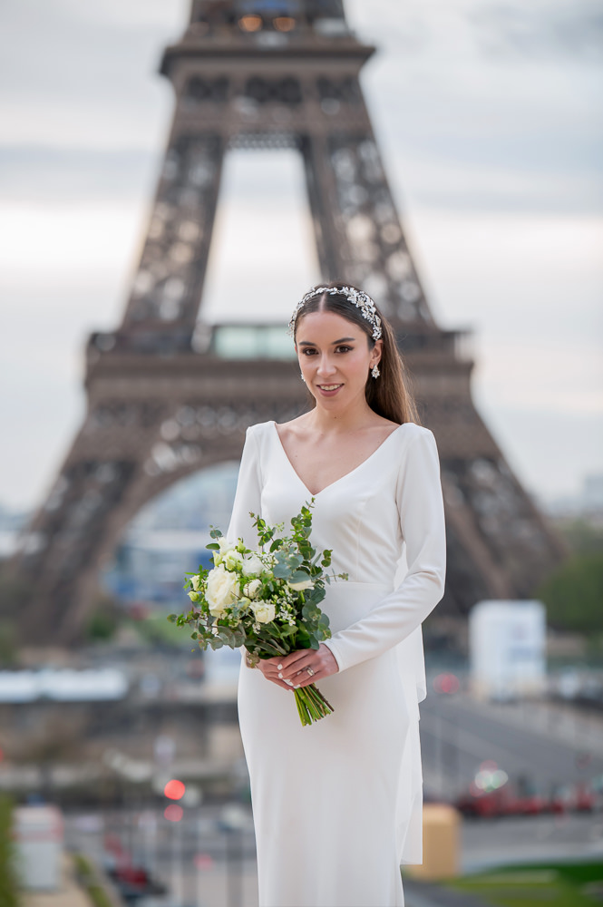 bridal bouquet elopement photo shoot by pierre