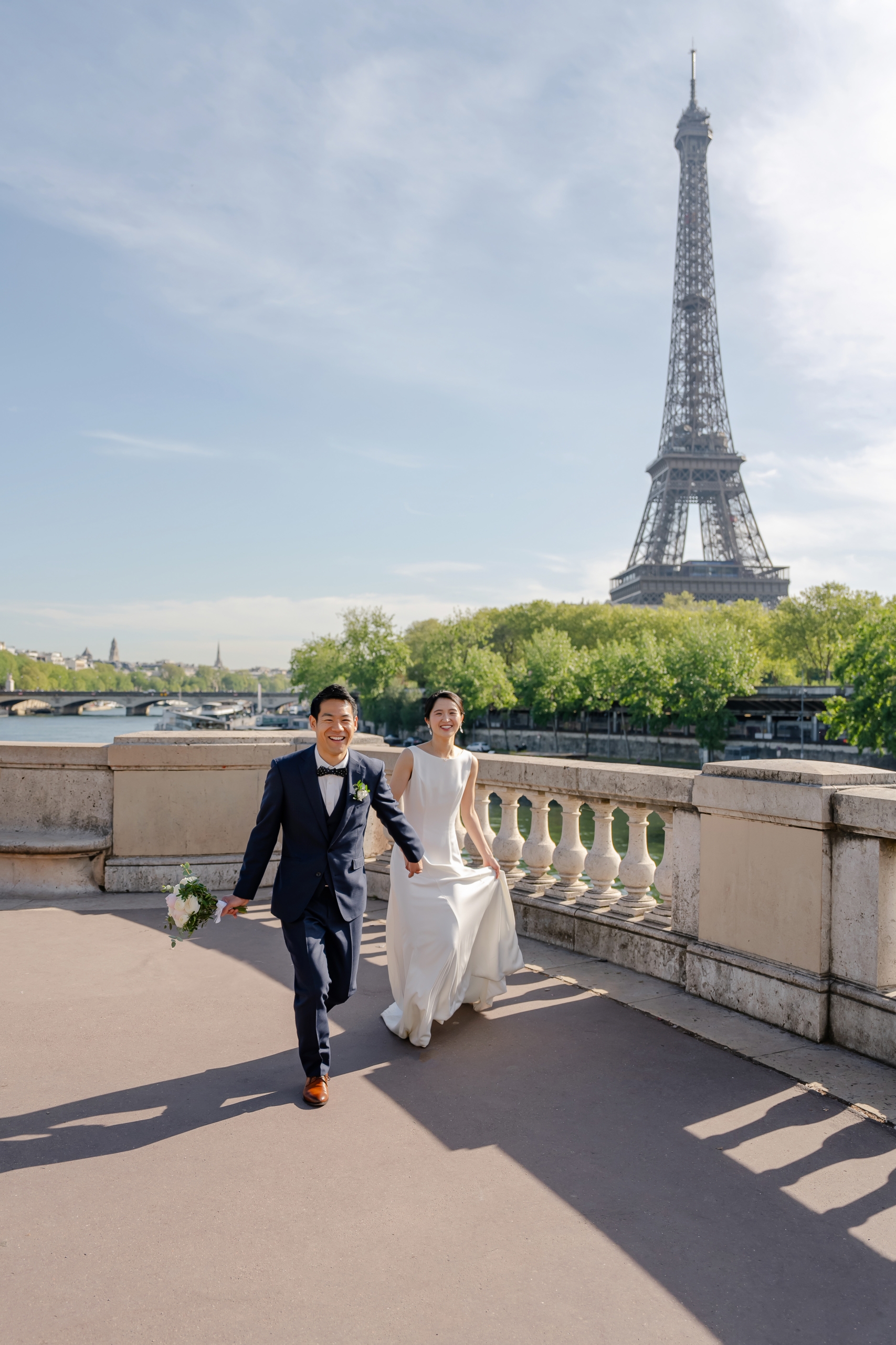 Elopement in Paris on Bir Hakeim Bridge by Alex