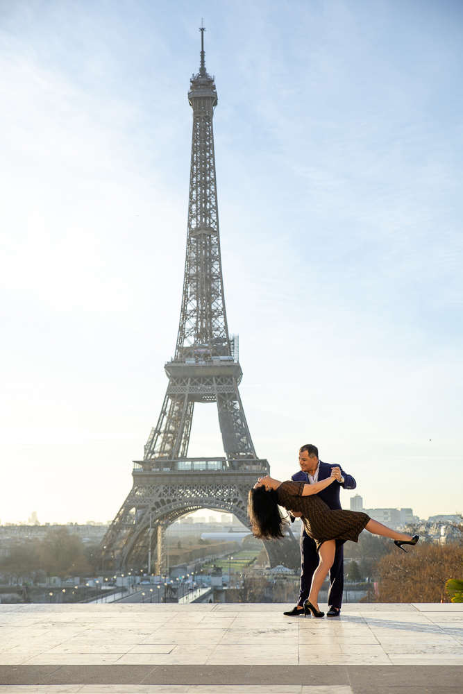 Couple photos in Paris by Lena 16