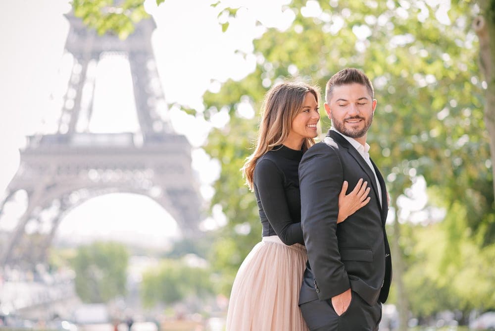 Cute and romantic portrait in Paris