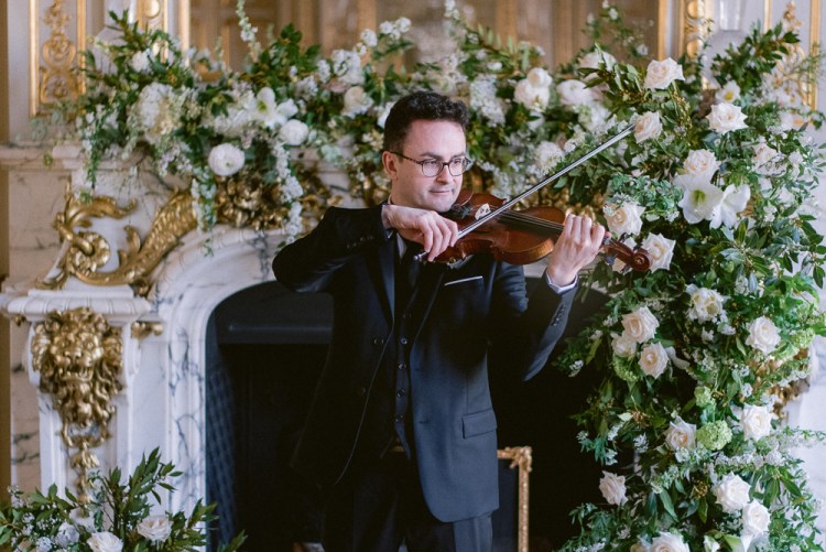 David Amsellem - Violinist performing romantic song during a wedding ceremony at the Shangri La