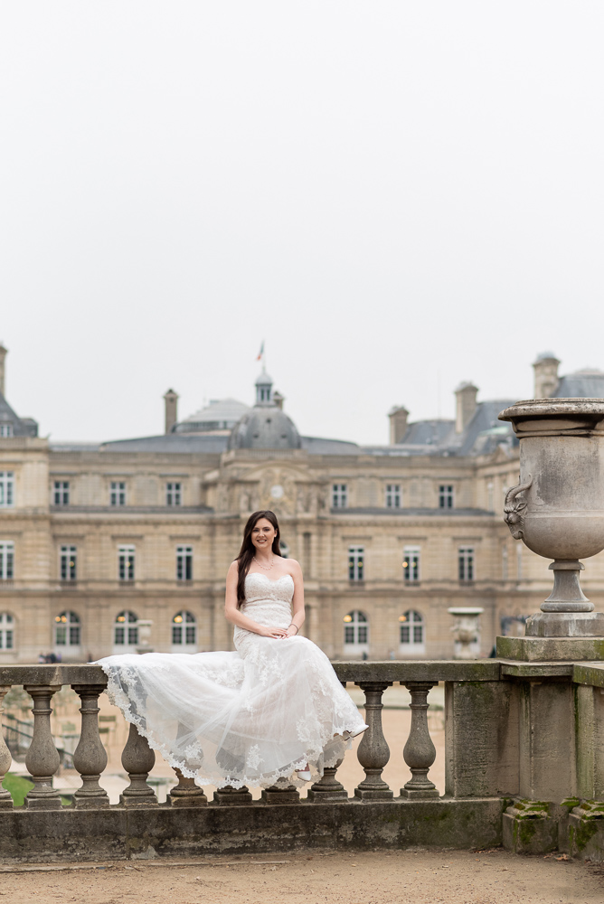 Elopement in Paris by photographer Vio 35