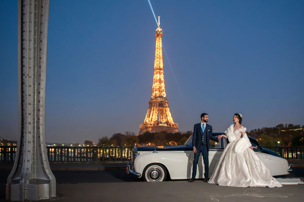 Sunset Paris Elopement newa Eiffle Tower