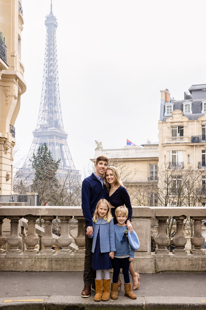 Family-Photoshoot-in-Paris-with-Daniel-1