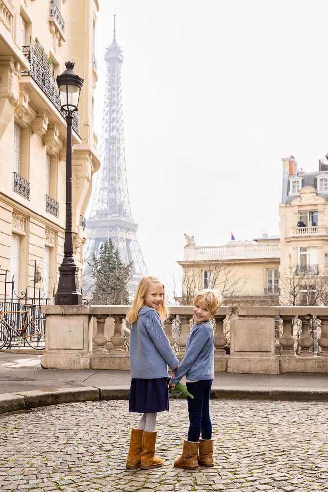 Family-Photoshoot-in-Paris-with-Daniel-9