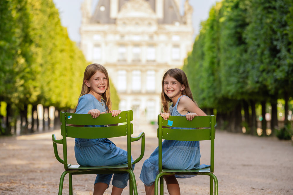 Family-photoshoot-with-Daniel-in-Tuileries-Garden-4
