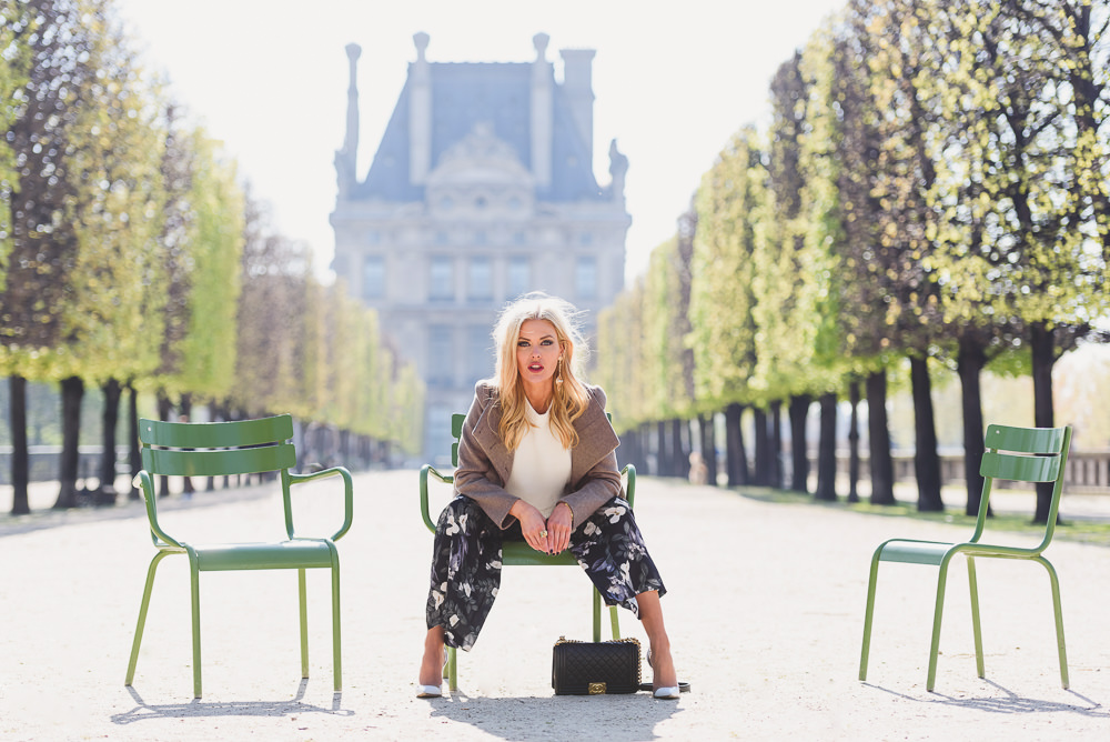 Fashion portraits in the Tuileries Gardens by Fran The Paris Photographer 3