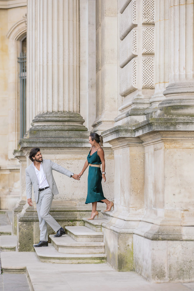 Fun-couple-photoshoot-at-Louvre-with-Daniel-6