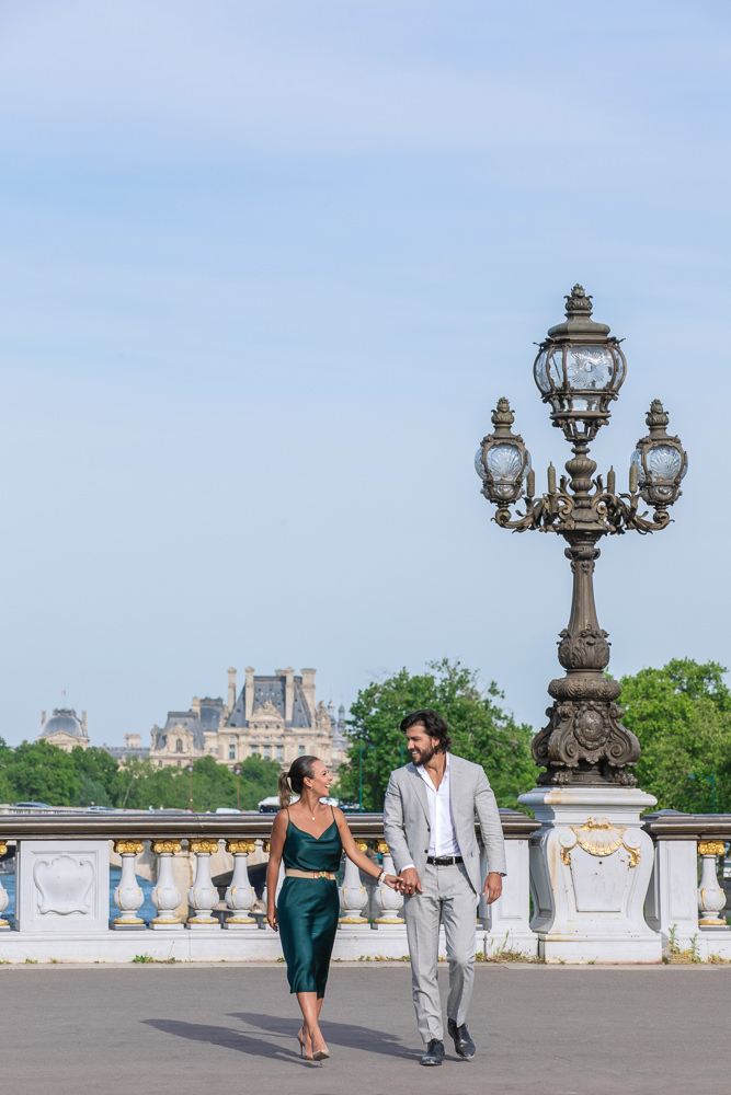 Fun-couple-photoshoot-with-photographer-Daniel-1