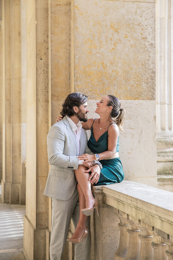 Fun-couple-photoshoot-with-photographer-Daniel-5