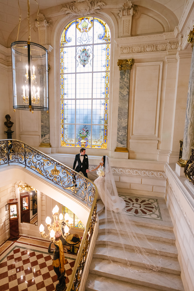 Intimate wedding at Shangri La Paris