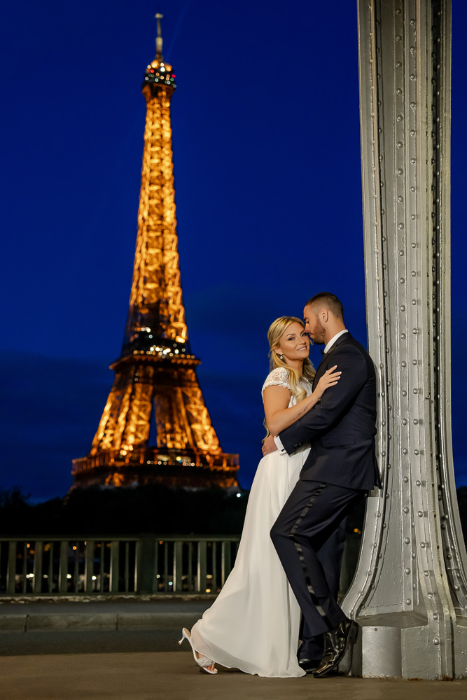 Night photos in Paris by Paris photographer Alex 21