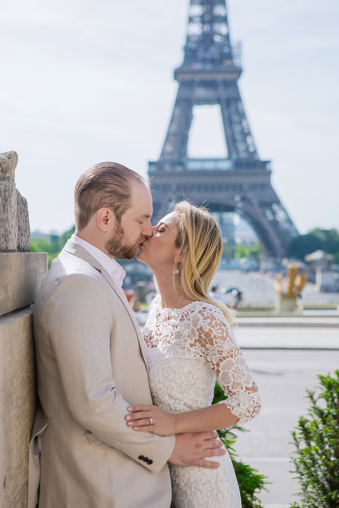 Paris anniversary by photographer Alex 17