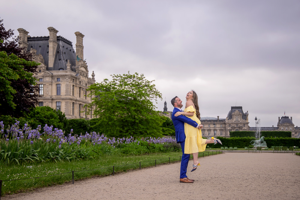 Paris-couple-photoshoot-from-Trocadero-to-Tuileries-with-Daniel-1