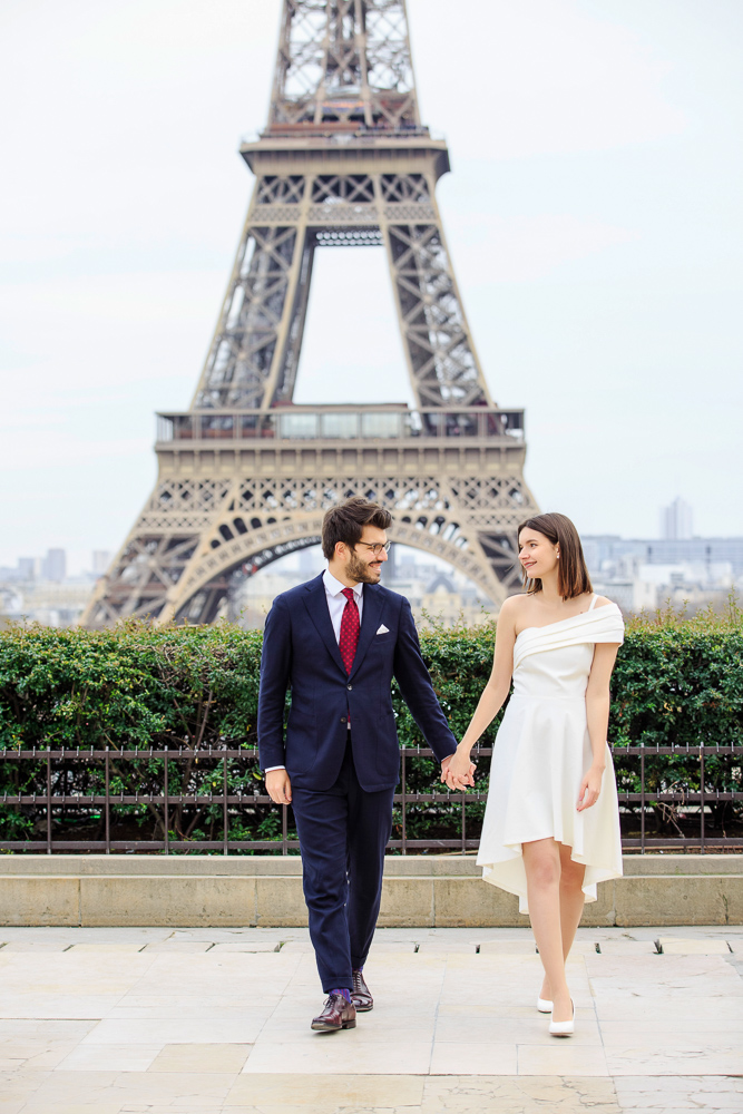 Paris engagement photos photographer Alex 17