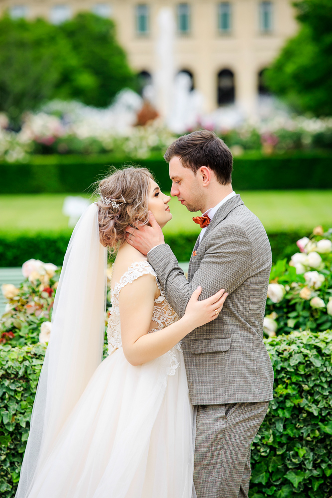 Paris wedding photos by photographer Alex 18