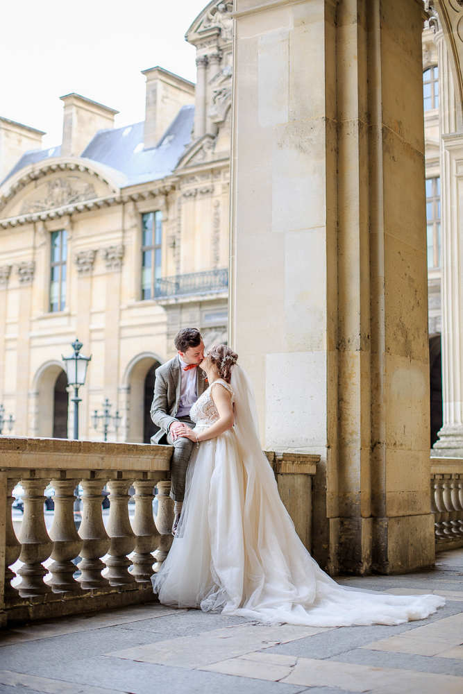 Paris wedding photos by photographer Alex 37