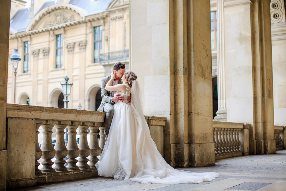Paris wedding photos by photographer Alex 38