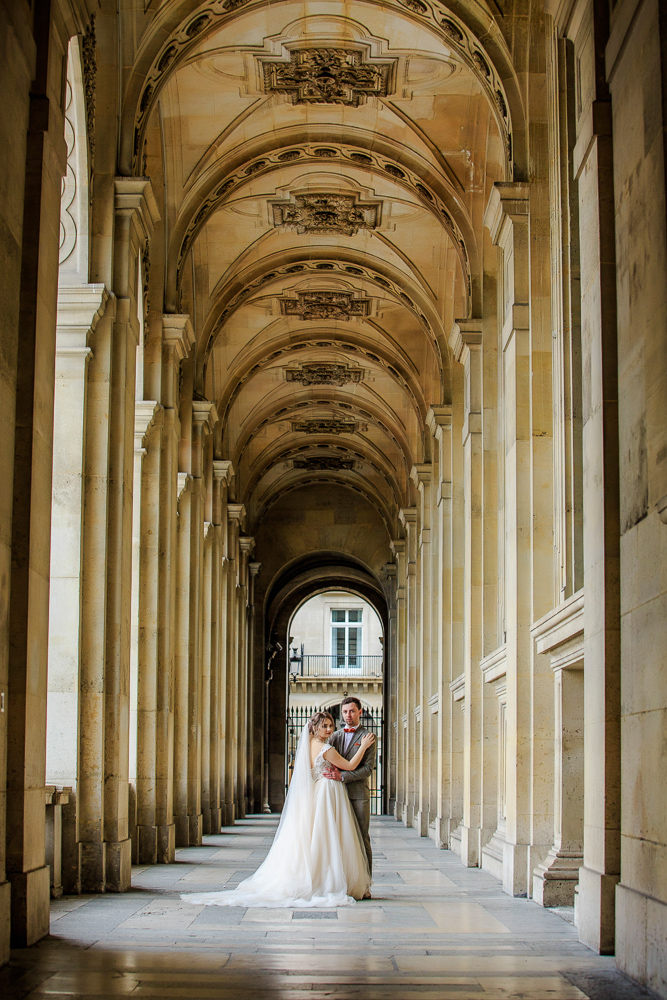 Paris wedding photos by photographer Alex 40