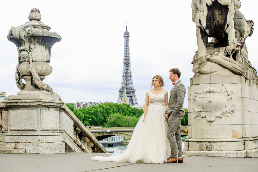 Paris wedding photos by photographer Alex 50