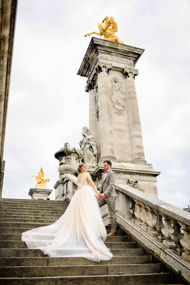 Paris wedding photos by photographer Alex 52
