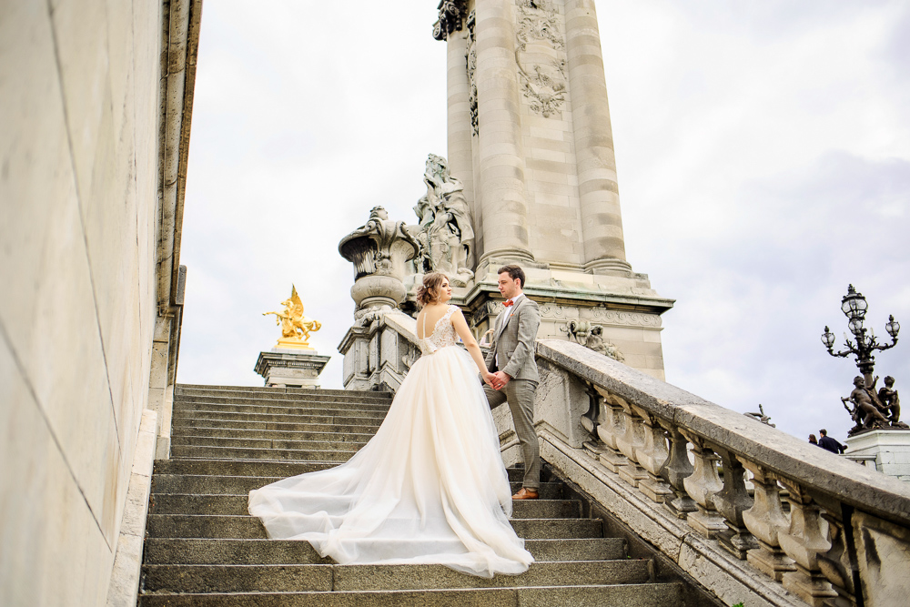 Paris wedding photos by photographer Alex 54