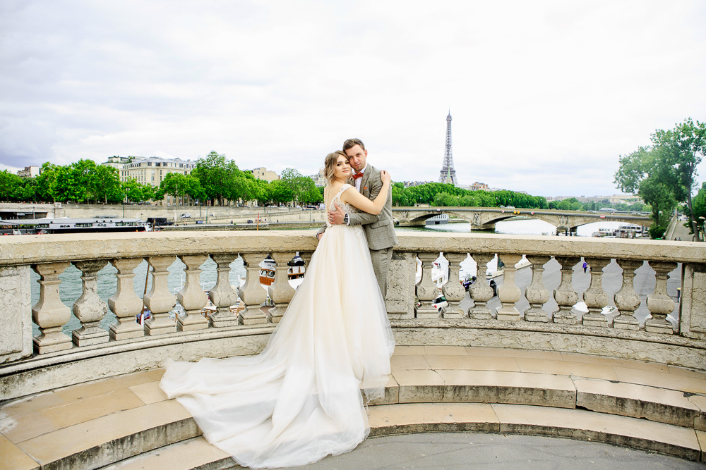 Paris wedding photos by photographer Alex 58