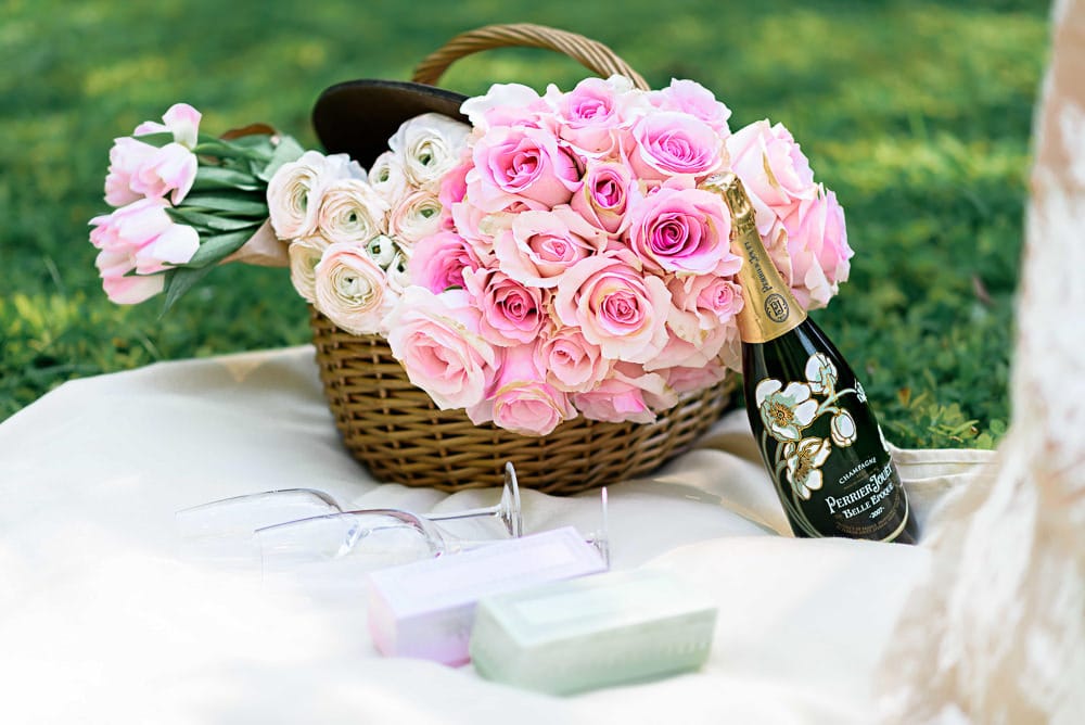Perrier Jouet champagne, La Durée macarons and pink roses