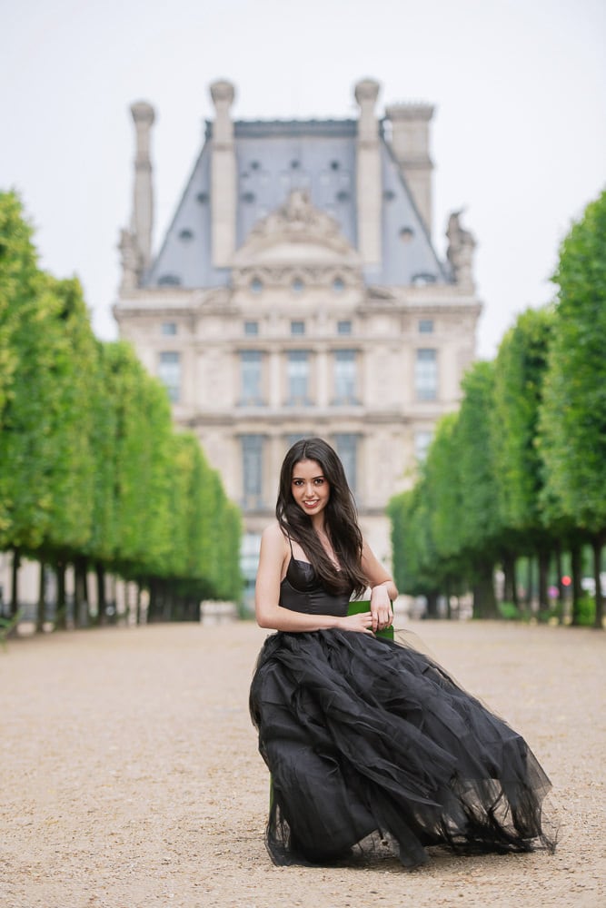 quinceanera picture ideas - travel to Paris for fun