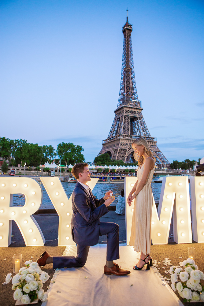 River Seine marriage proposal in Paris by the Eiffel Tower