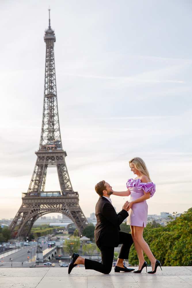 Surprise-proposal-by-the-Eiffel-Tower-with-Alex-6.jpg