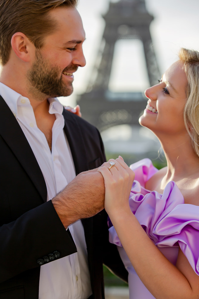 Surprise-proposal-by-the-Eiffel-Tower-with-Alex-77.jpg