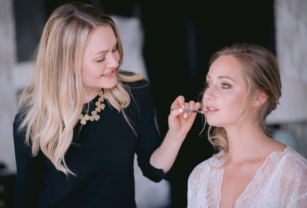 Wedding hair and make-up artist is one of the main paris wedding vendors